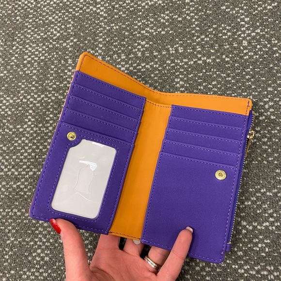 Disney Loungefly Beauty and the Beast Wallet - Picture 3 of 4